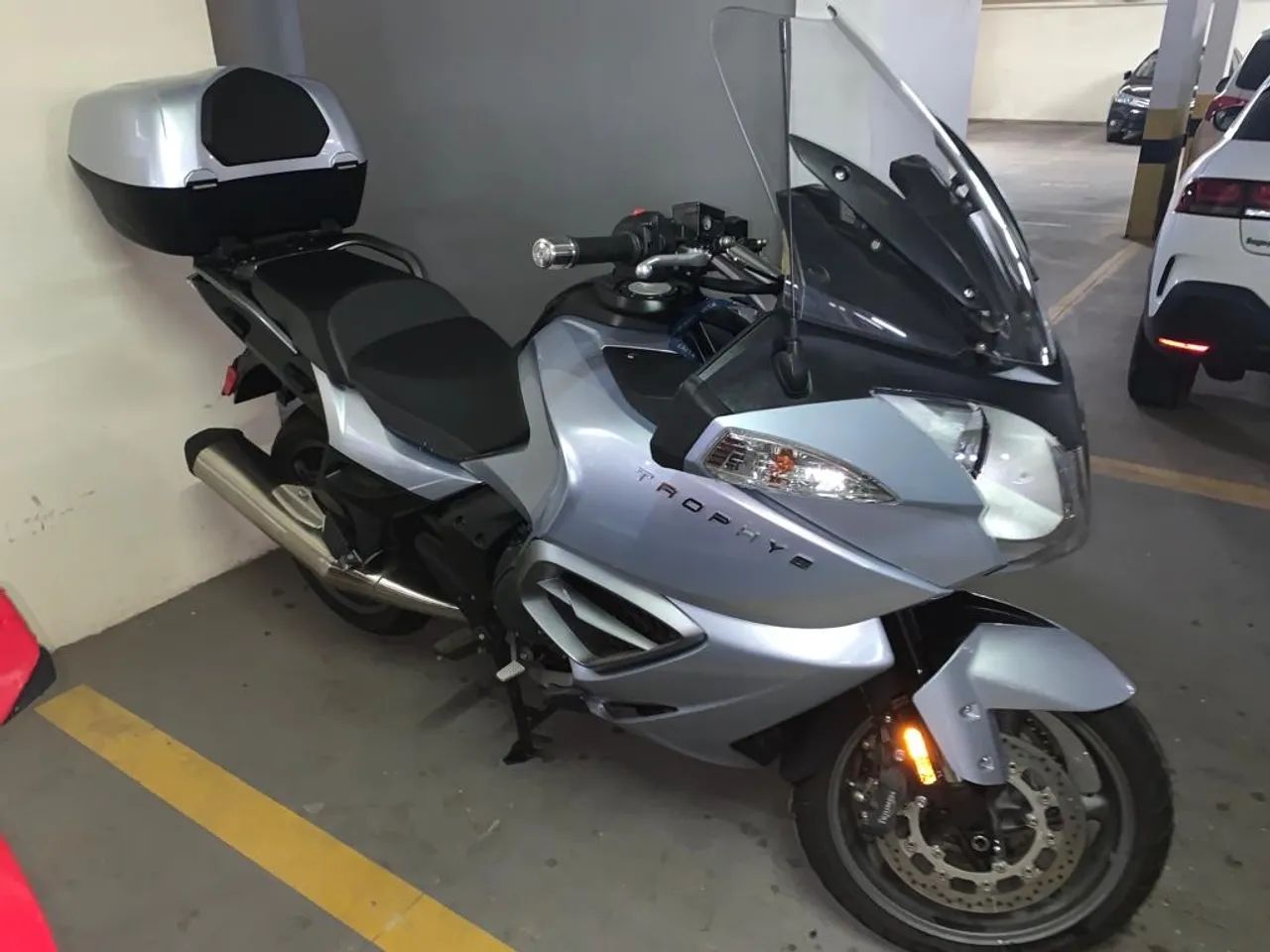 TRIUMPH TROPHY NOVÍSSIMA  - Foto 2