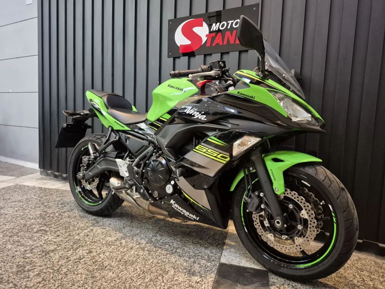 E様✩︎⡱ 5/23(金)〜6/5(木) Kawasaki Zx-6 600cc 2018 - 1501197751 | OLX
