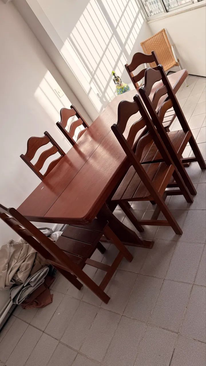 Solid Wood Dining Table and Chairs65115993192835124
