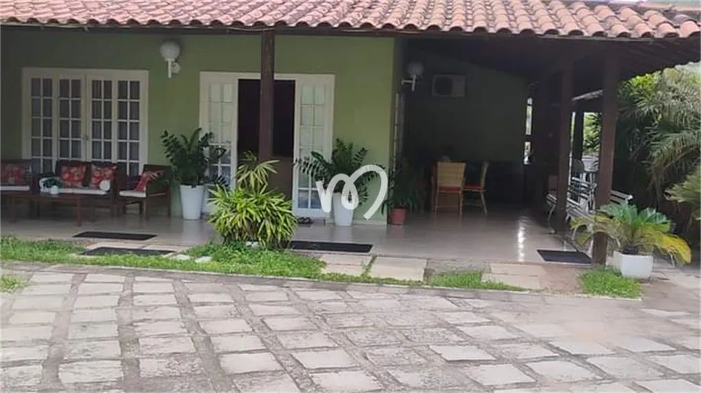 0 - Casa 4 quartos, sendo 3 suítes