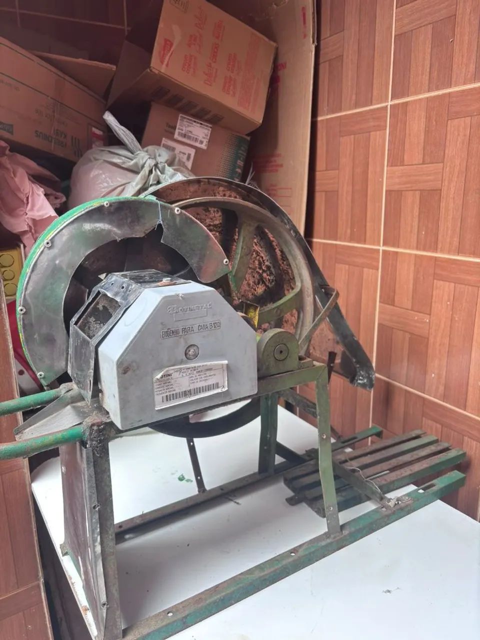 VENDO ENGENHO DE CANA SEM MOTOR** - Foto 3