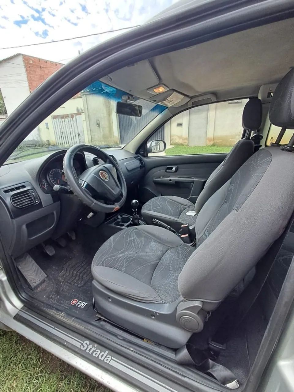 Fiat Strada Working 1.4 MPI Fire Flex 8V CD 2014 - Foto 2