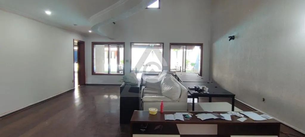 Casa para alugar em Campinas, Bairro das Palmeiras, com 5 quartos, com 700 m² - Foto 4