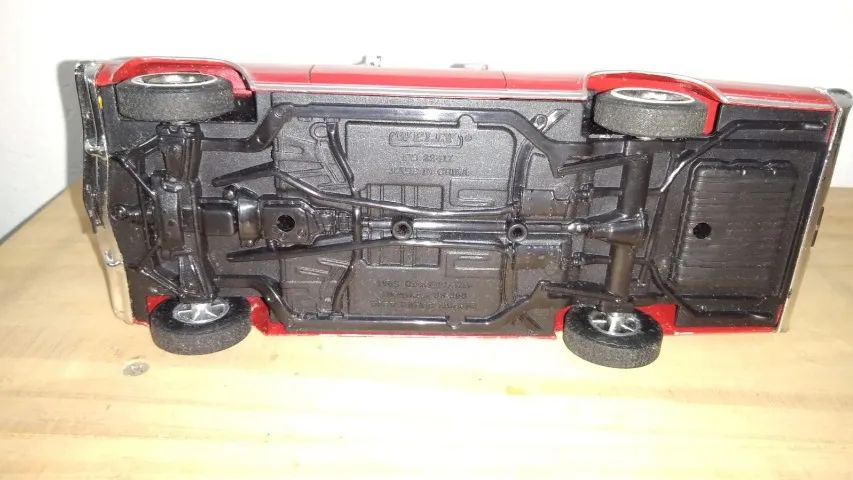 Miniatura Impala SS 396 1965 1/24 - Foto 4
