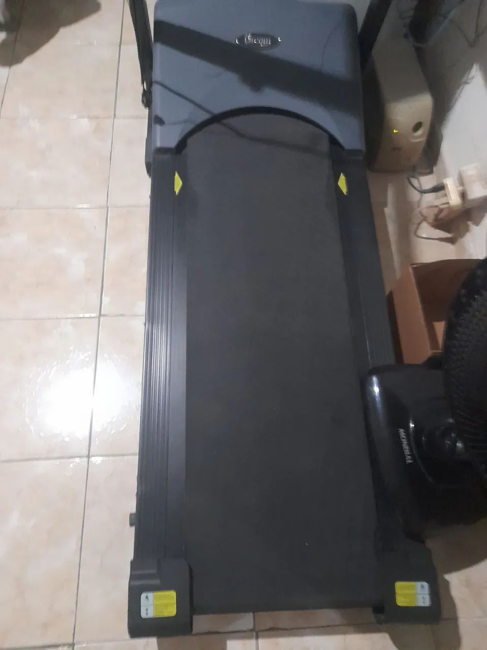 Equipamento de esteira 