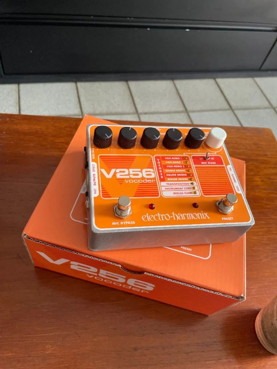Vocoder Electro Harmonix V256 Pedal - Foto 2