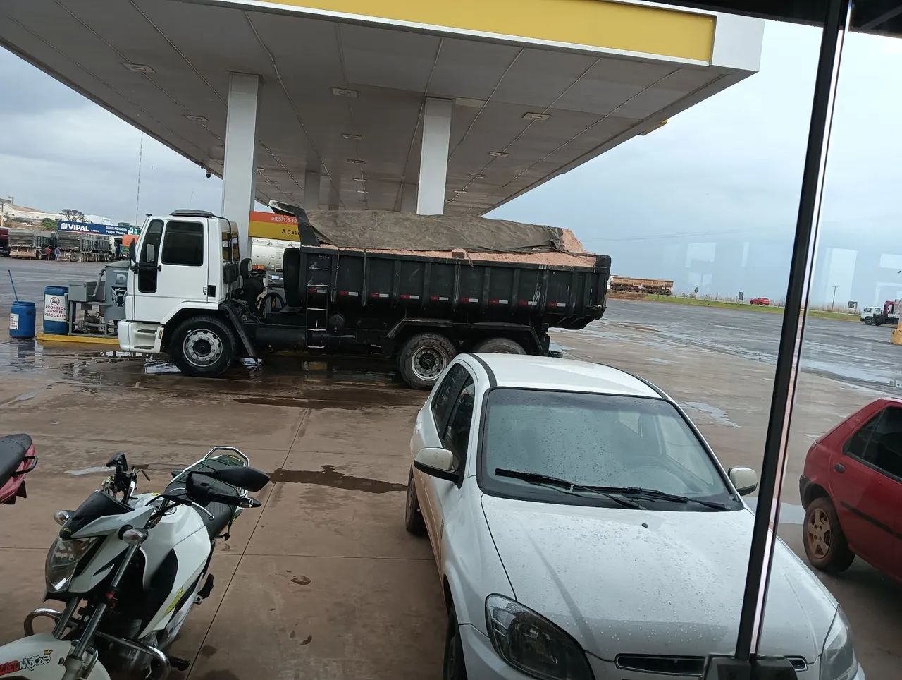 Ford cargo 2428 