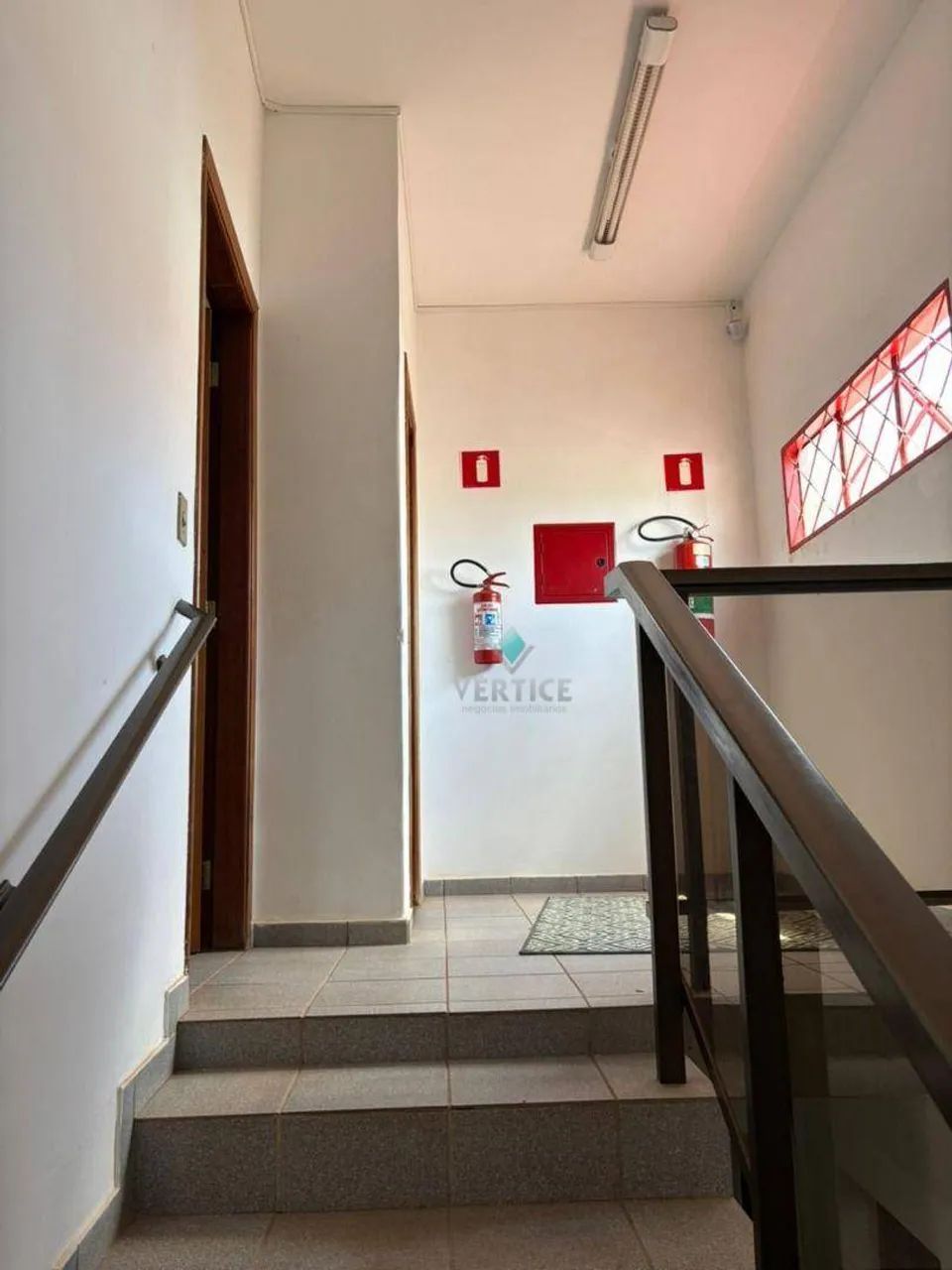 CASA COMERCIAL PARA LOCAÇÃO NA BOA VISTA COM 5 SALAS - Foto 2