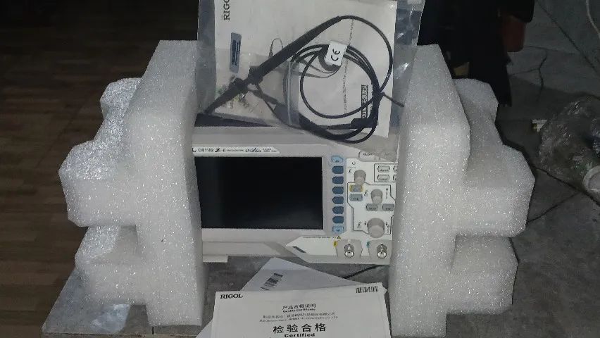Osciloscópio Digital Rigol 100mhz 2 Canais Ds1102z-e - Foto 2