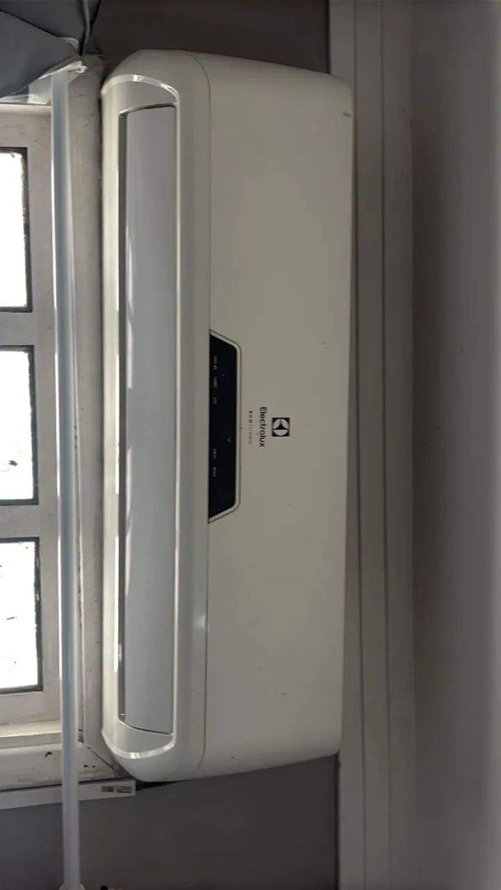Ar-condicionado Electrolux 9000 BTUS