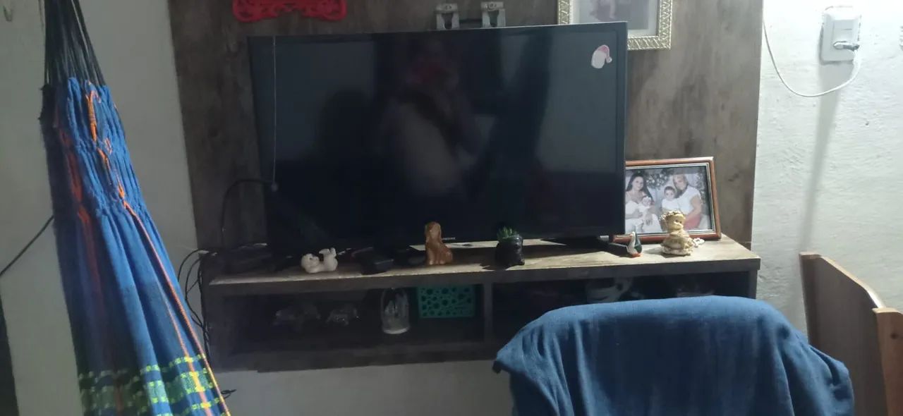 Vende-se uma televisão 32 polegadas Samsung  - Foto 3