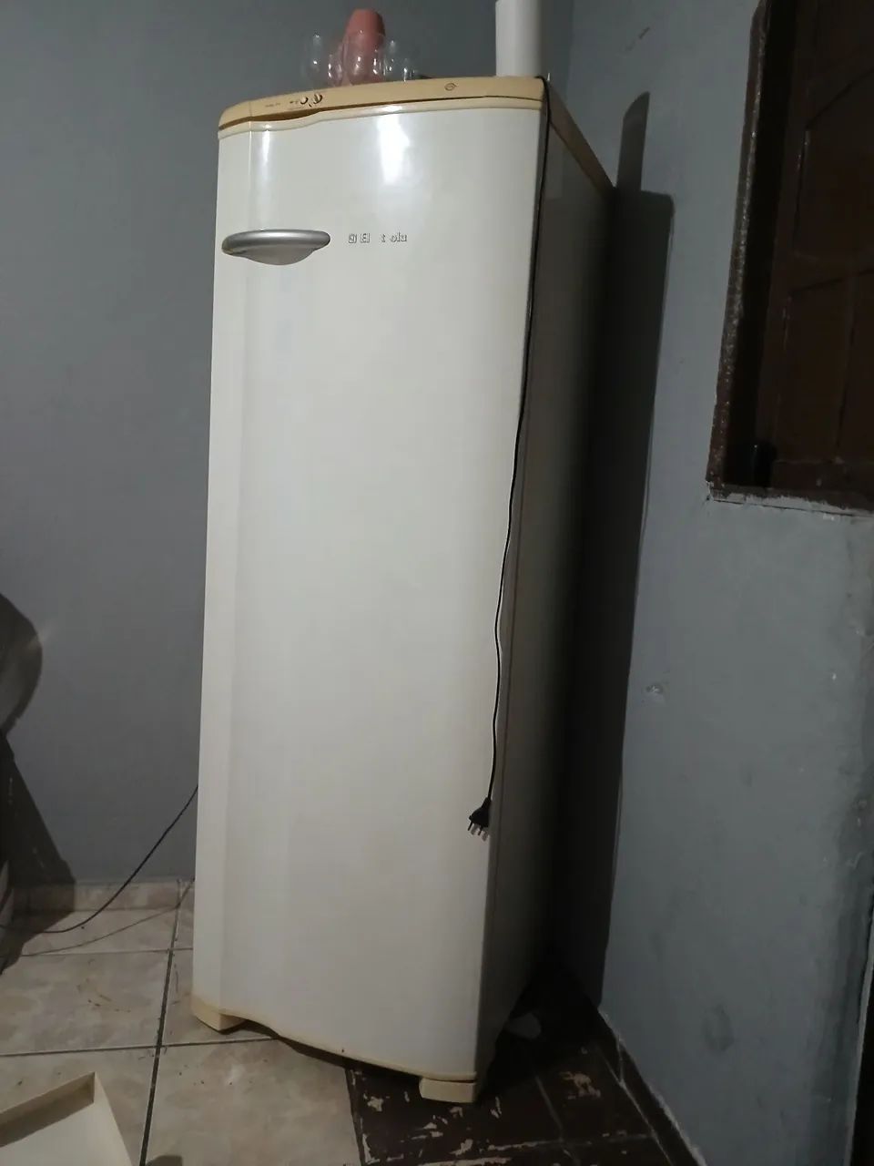 Vendo geladeira  - Foto 2