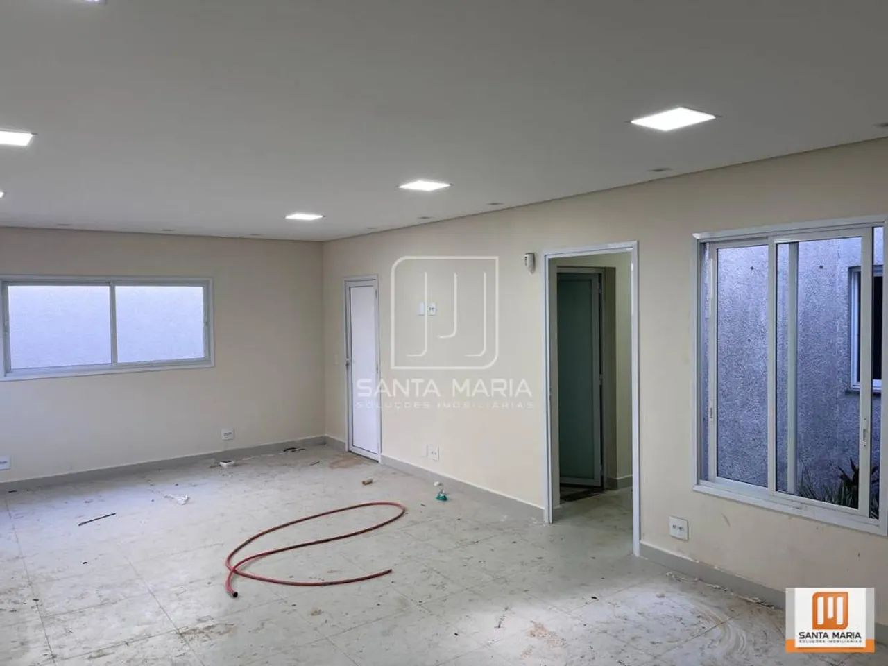 Casa para alugar com 3 dormitórios no bairro JD IRAJA - Foto 2
