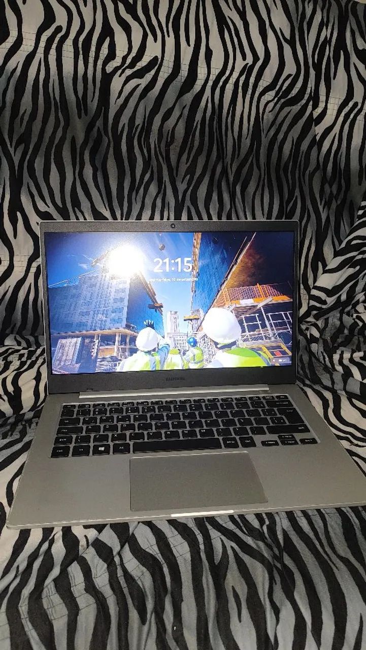 Notebook Galaxy book go