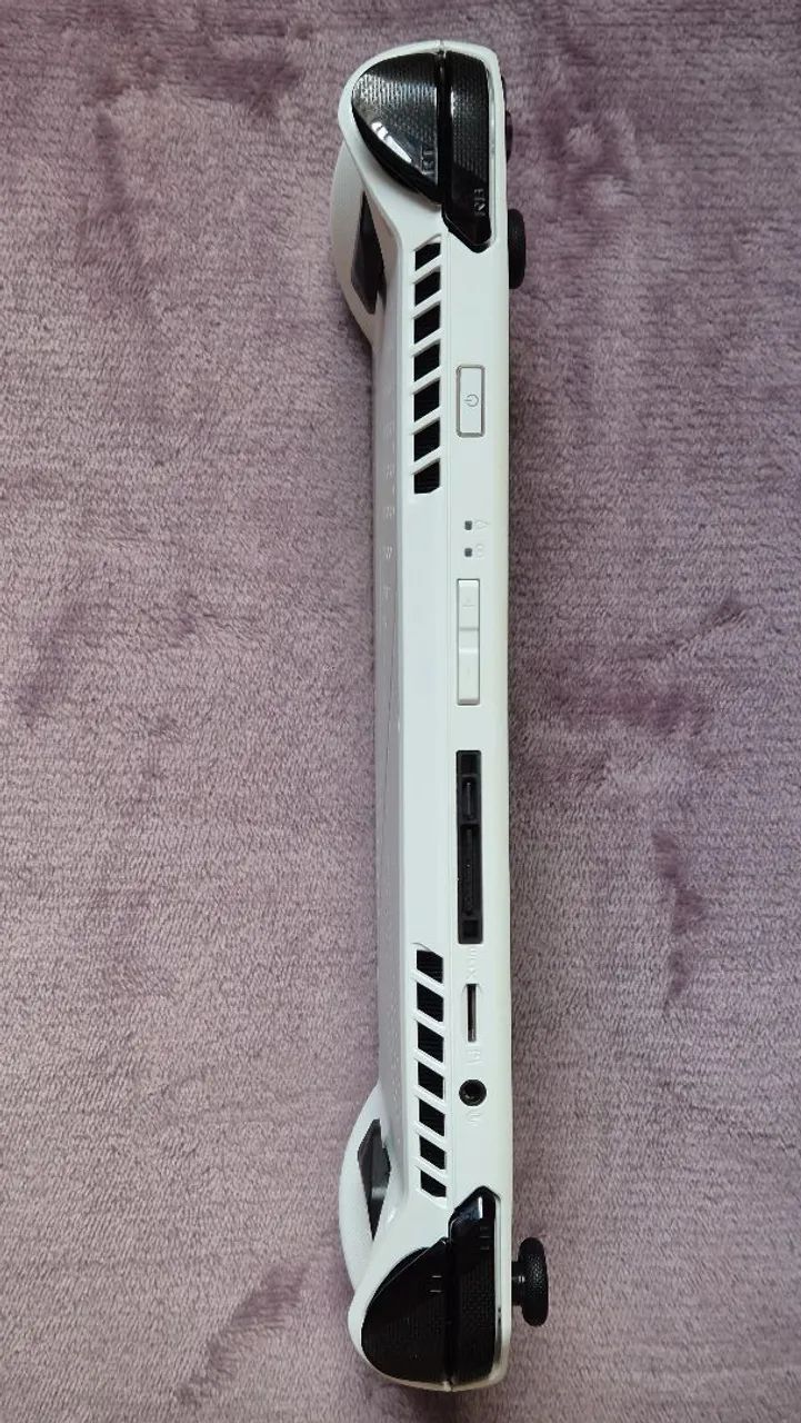 Asus Rog Ally Z1 Extreme - Foto 3