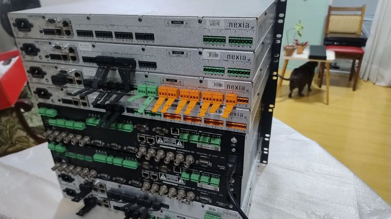 Processador de áudio e vídeo profissional biamp e outros  - Foto 5