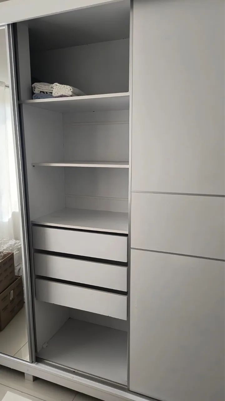 Guarda-Roupa Grande