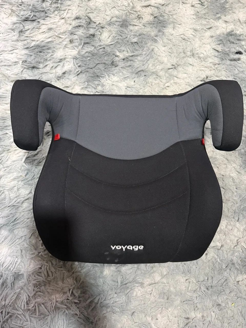 Assento veicular infantil 