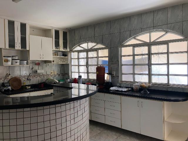 Lindo Sobrado na Qd 122 em Santa Maria, perto de tudo, comércio variado, Top! - Foto 6