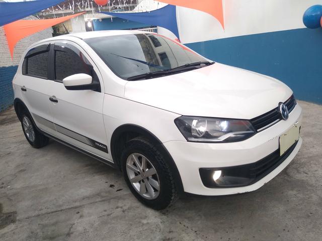 Gol track 2014 1.0 completo+couro e rodas - Foto 2