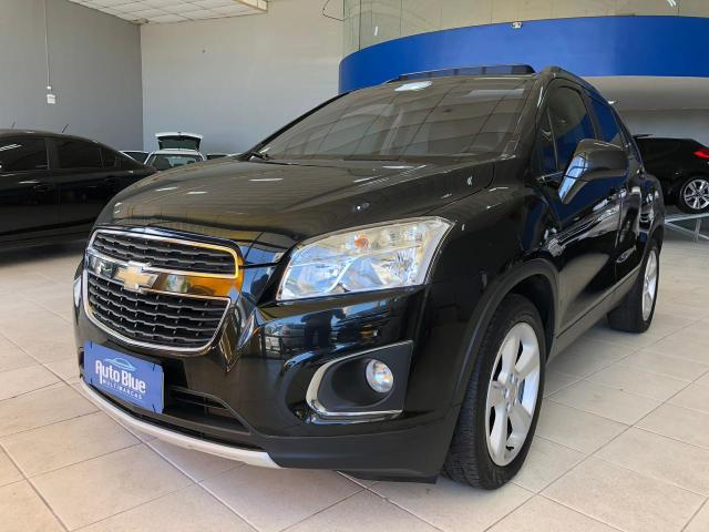 TRACKER LTZ, CARRO iGUAL A NOVO! - Foto 2