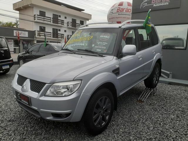 Mitsubishi PAJERO TR4 AUTOMÁTICA
