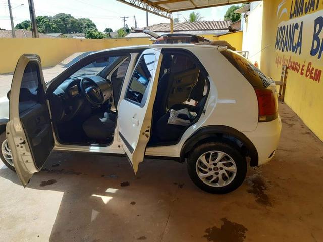 Vendo ou troco palio 2015 para interior, carro novo * - Foto 5