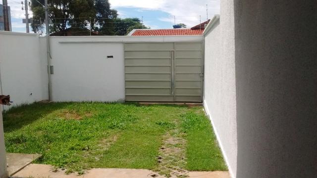 Vendo casa 3 quartos - setor Garavelo