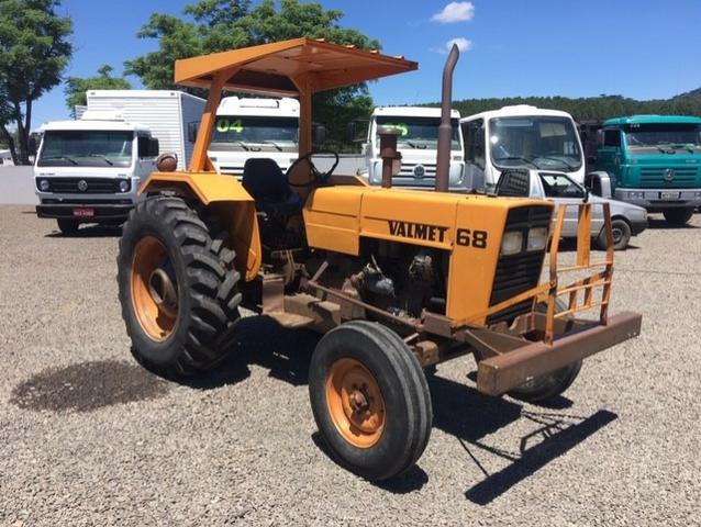 Trator Valmet 68 ano 83 mwm - filé!!! - Foto 3