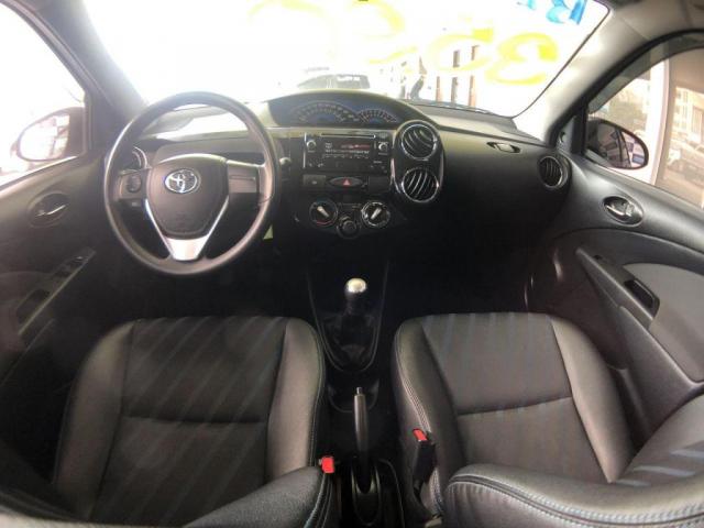 ETIOS ETIOS XS 1.5 Flex 16V 5p Mec. - Foto 14
