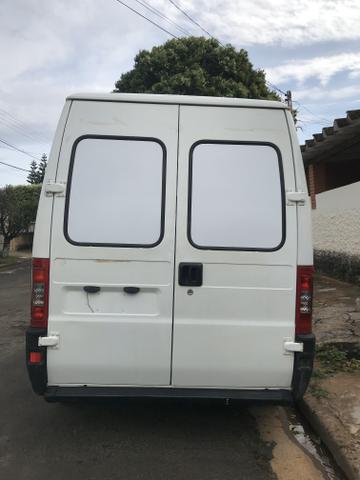 Peugeot boxer 2010 micro com 87 mil km - Foto 4