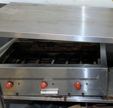 Baixou preço!!!Chair Broiler Edanca