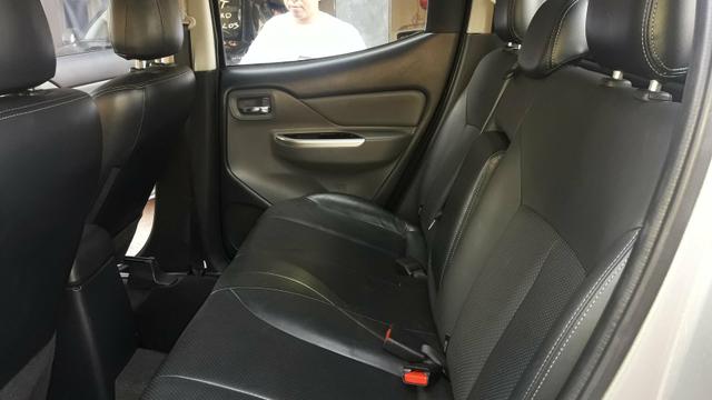 Triton hpes 2.4 2018/2019 4x4 diesel automático. ligar no * jean - Foto 11