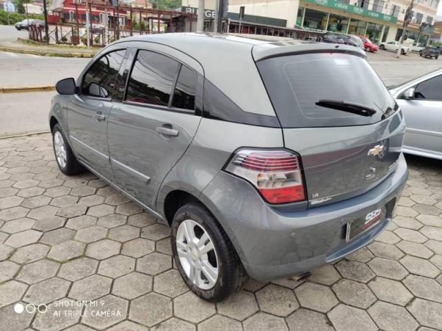 AGILE LTZ 1.4 8V - Foto 3