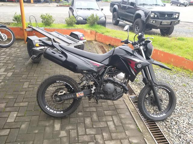 Xtz 250 impecável 7.000 +1600 multa