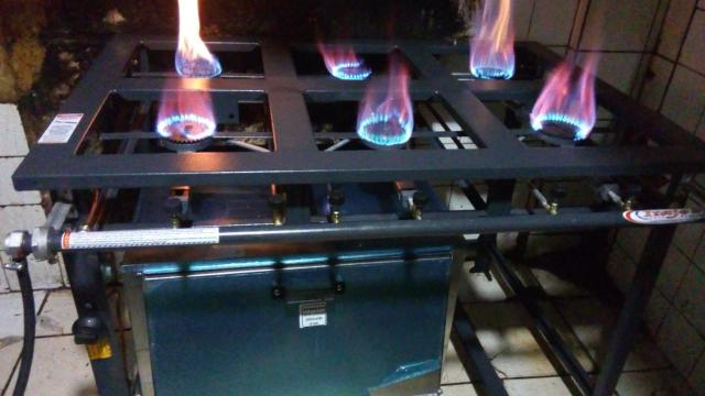 Toda linha de fogão com forno todo inox ou pintado/ faça sua cotação para cada modelo