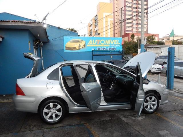 Peugeot 307 sedan 1.6 flex - Foto 14