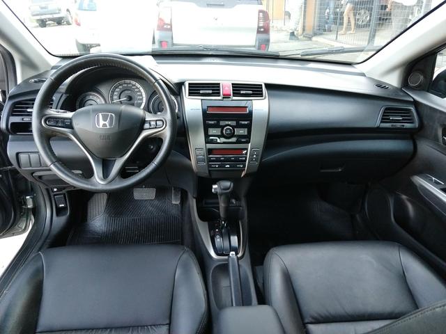 City EX 1.5 Flex AUT 2013 Novíssimo R$43.900,00 - Foto 17