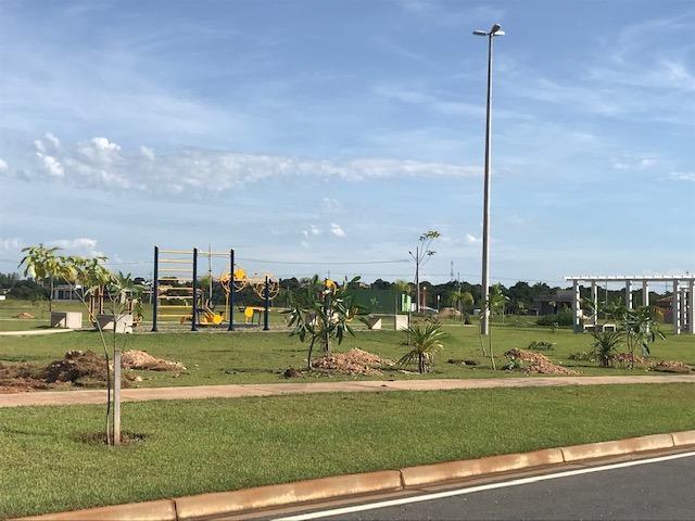Terreno Florais Itália com 458,79m² jardim Itália condomínio fechado - Foto 10