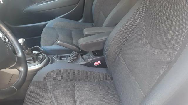 Peugeot 208 13/13 - Foto 6