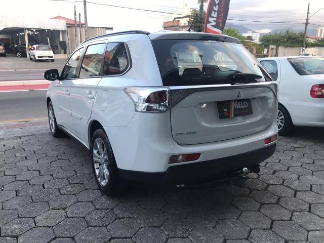 Outlander 2.0 Automático 2015 - Foto 8