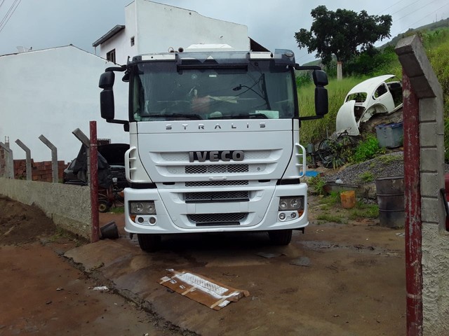 IVECO STRALIS HD 740-S42TZ 3 EIXOS