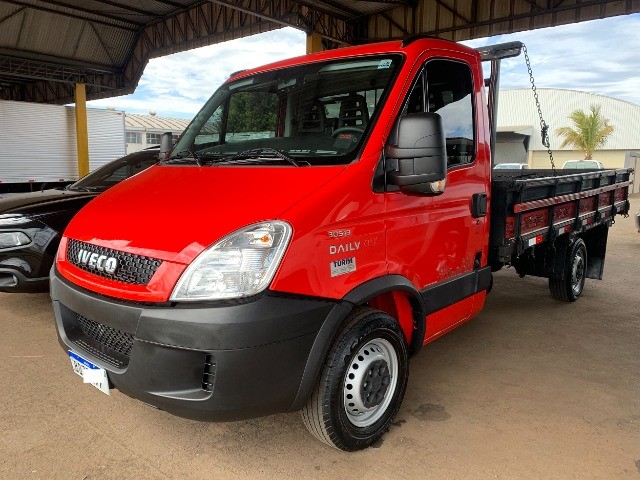 IVECO DAILY CITY 30S13 BAIXO KM 2020