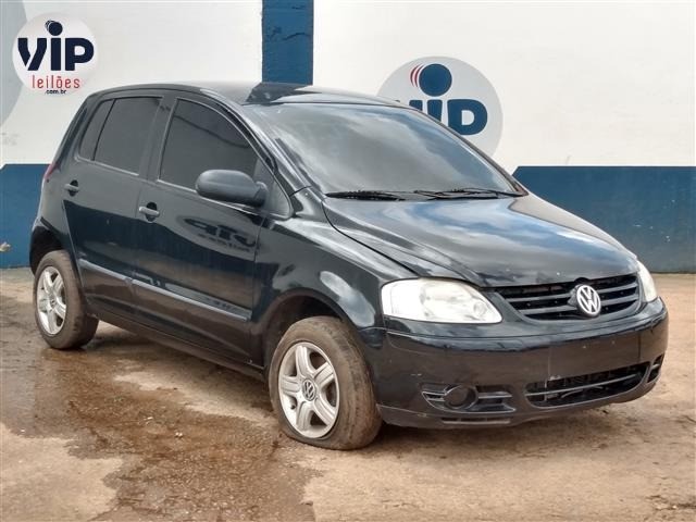 Sucata VW Fox 1.0 p/ Retirada de Peças - Foto 2
