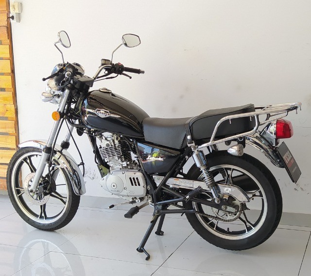 suzuki intruder 125 vs honda shadow