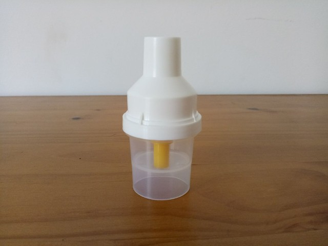 Máscaras p/ Inalação + Copo Nebulizador - Leia a Descrição - Foto 6