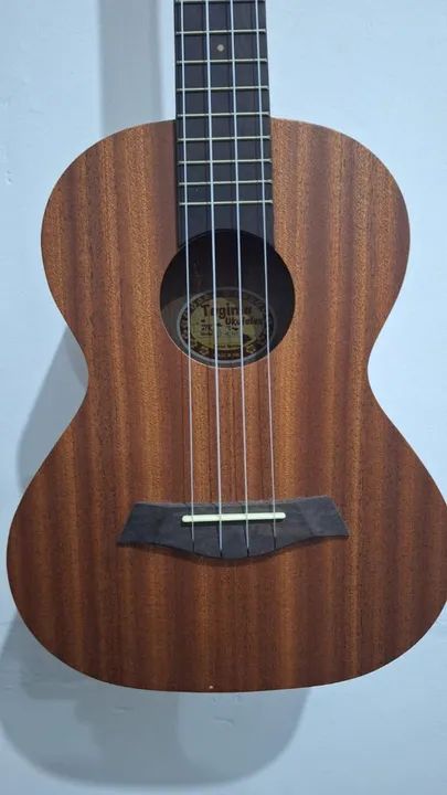 Ukulele Tagima Tenor