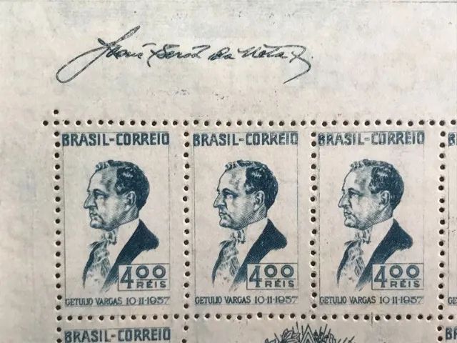 Bloco Postal Novo Aniversário do Estado Novo 1939 (Mint) - Foto 2