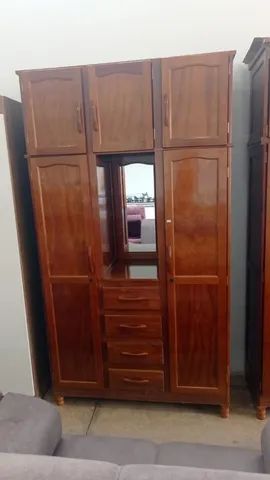 GUARDA ROUPA NOVO DE MADEIRA se
