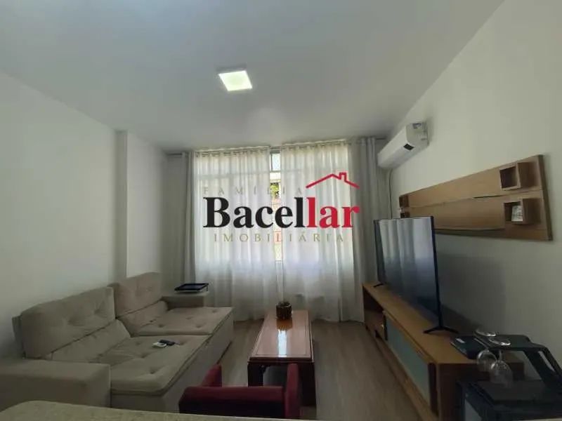 Apartamento - / Residencial / Tijuca